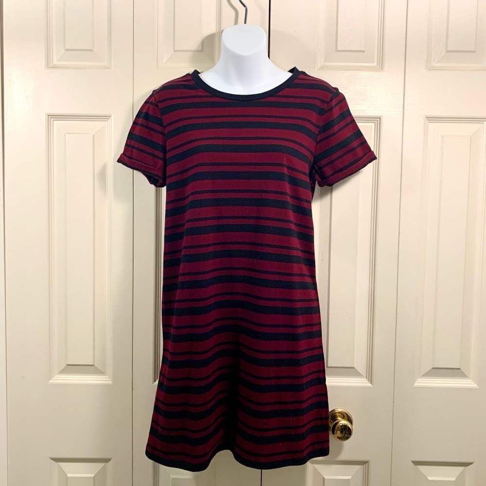 ♥️ 🕶 Striped Burgundy Shirt Dress - Picture 10 of 16